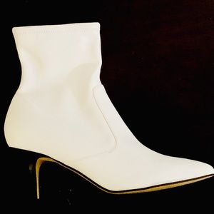 Mark Fisher Kitty Heels Size 7
